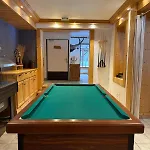 L'arveyron Open House Hotel