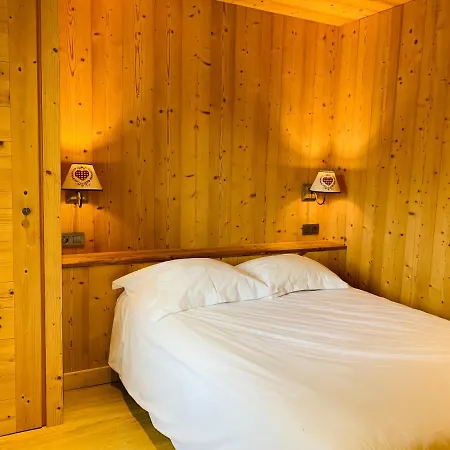 L'arveyron Open House Hotel