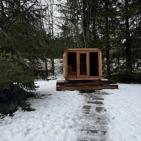 L'arveyron Open House Hotel