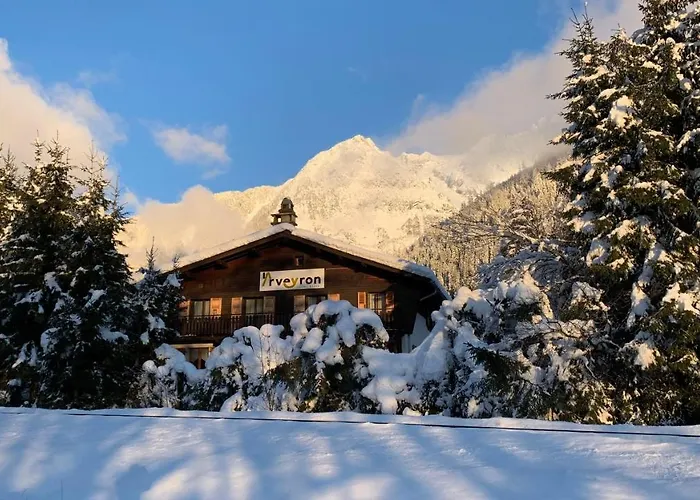 L'arveyron Open House 酒店