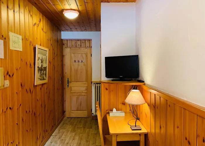 L'arveyron Open House Hotel