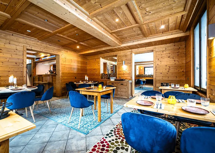 Hotel L'arveyron Open House