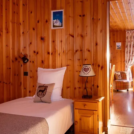 L'arveyron Open House Hotel 3*