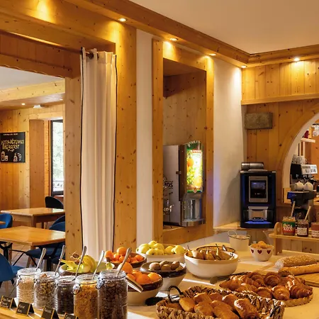 L'arveyron Open House Hotel
