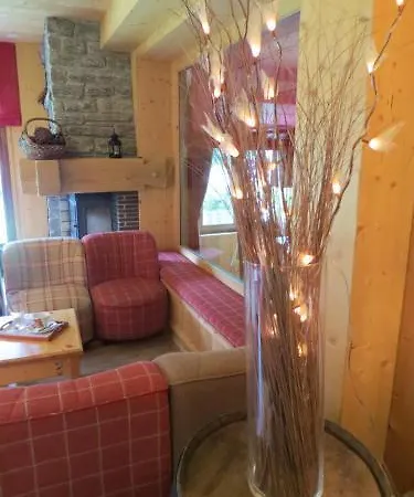Hotel L'arveyron 3*